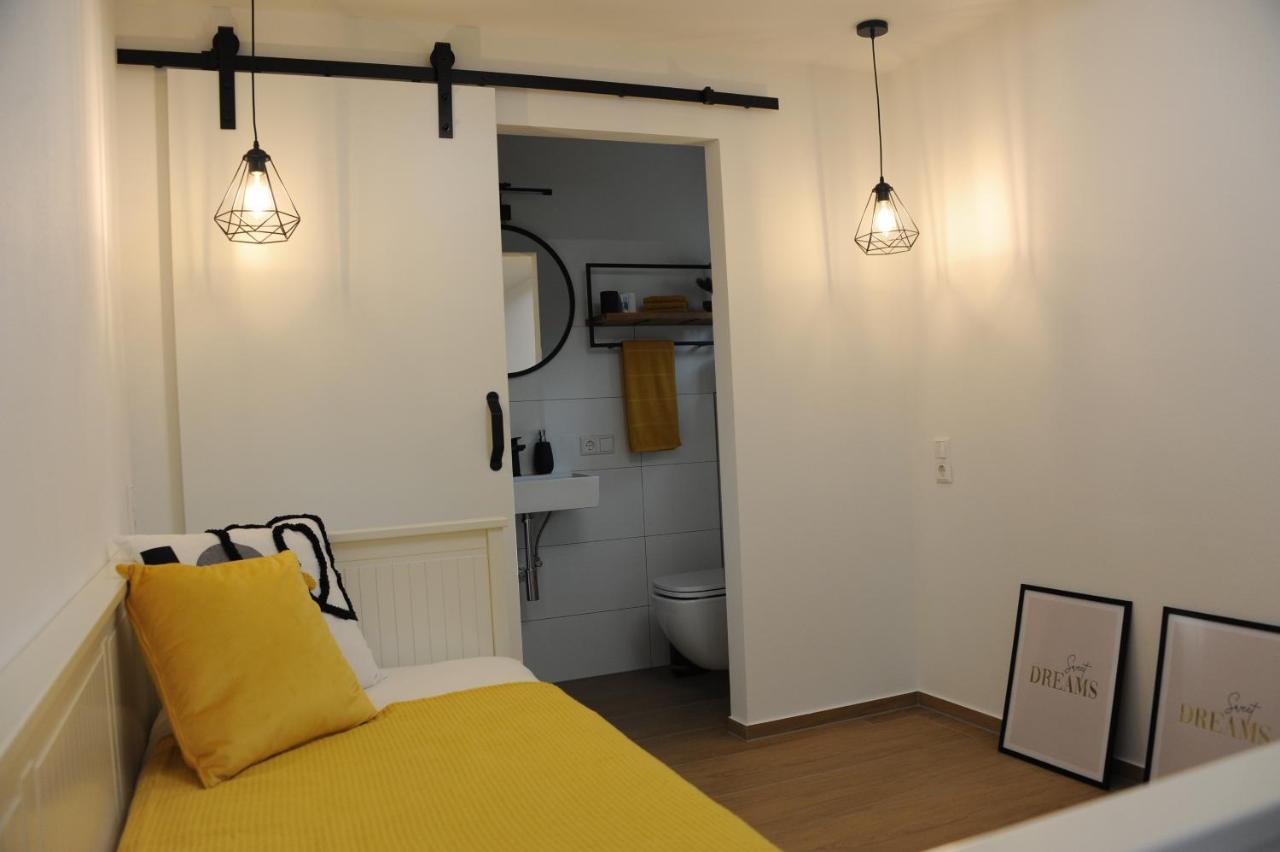 Studio-Apartment kontaktloser Check-in Meckenbeuren Buitenkant foto